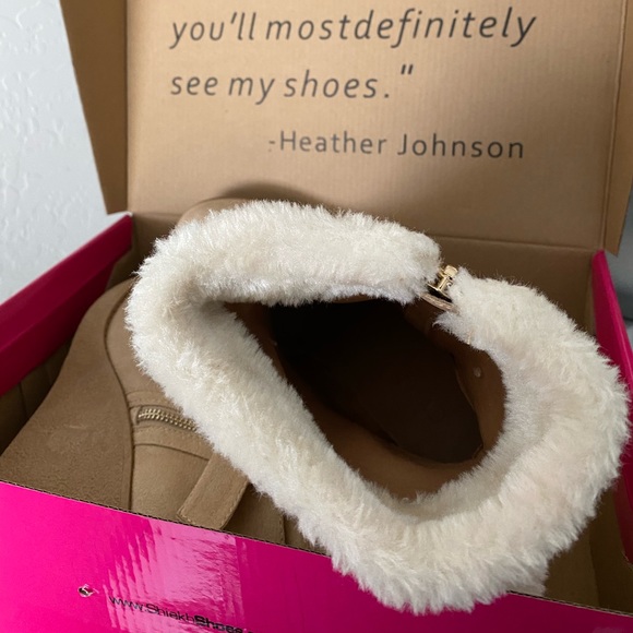 Women’s Taupe Shearling Wedge Booties - Picture 6 of 13